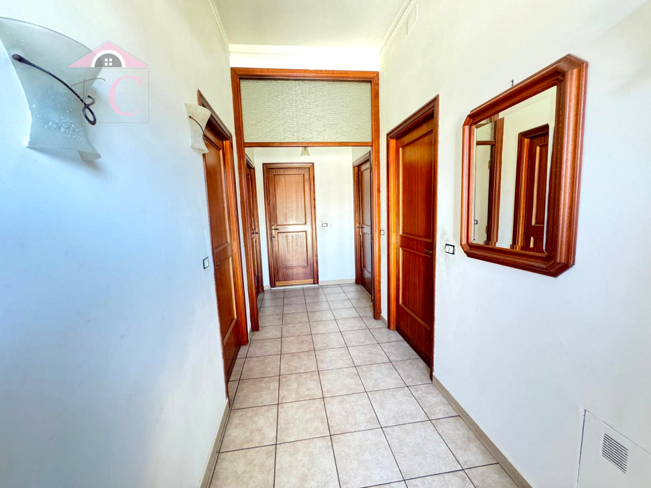 narni appartamento piccola palazzina no condominio terrazzi posti auto abtabile da subito 8.jpg